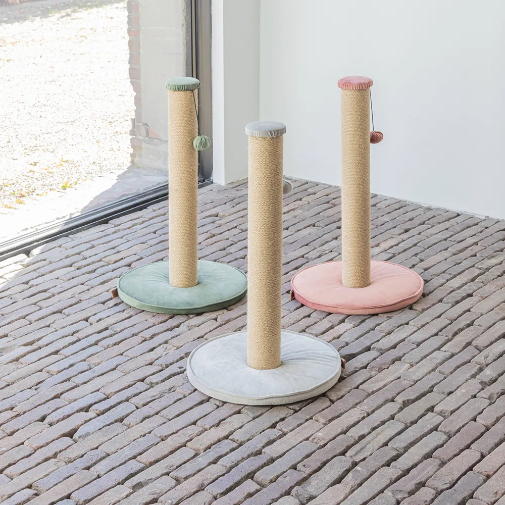 Hot Designed by Lotte Krabpaal Yenna 41X70 Grijs