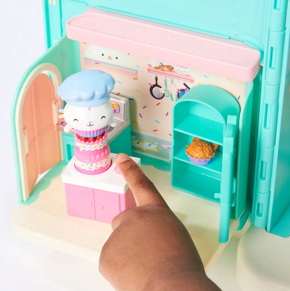 Deluxe Room - Cakey'S Kitchen|Gabby's Dollhouse Online