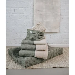 Shop Koeka Oslo Teddy Eenpersoonsdeken Shadow Green (200X140 Cm)