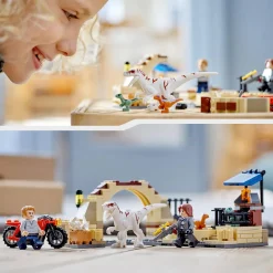 Jurassic World Atrociraptor Dinosaurus Motorachtervolging 76945|LEGO Best Sale