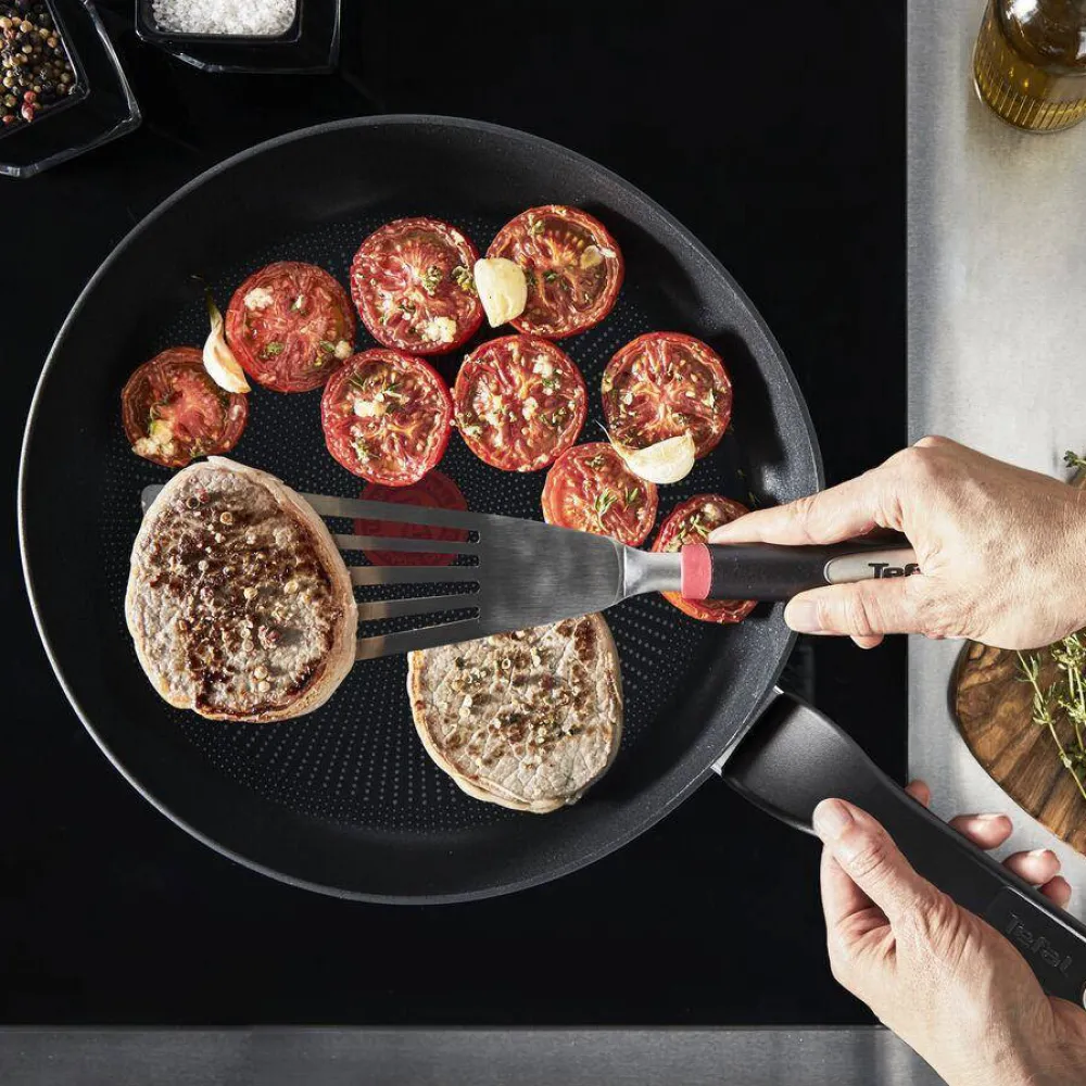 New Tefal Tough Koekenpan (O24 Cm )